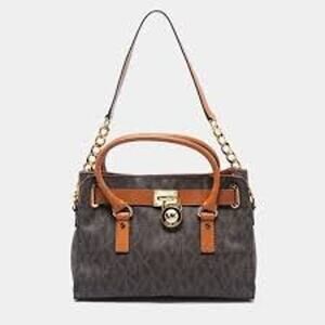 MICHAEL Michael Kors Signature Medium East West Hamilton Satchel Tote